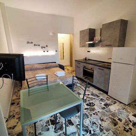 Locazione Turistica Casa Gardenia Apartment Turin Bagian luar foto