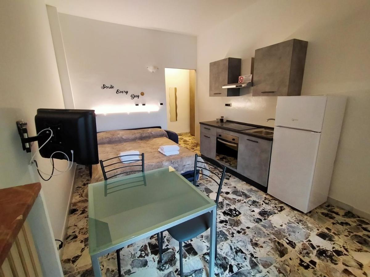 Locazione Turistica Casa Gardenia Apartment Turin Bagian luar foto